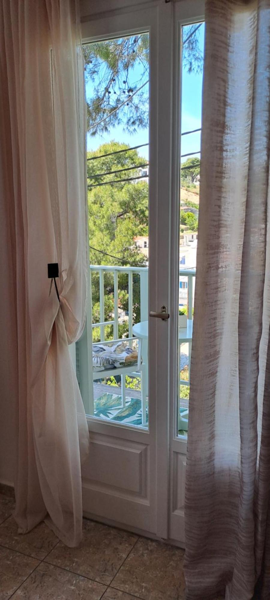 Pension Hara Патитири Экстерьер фото