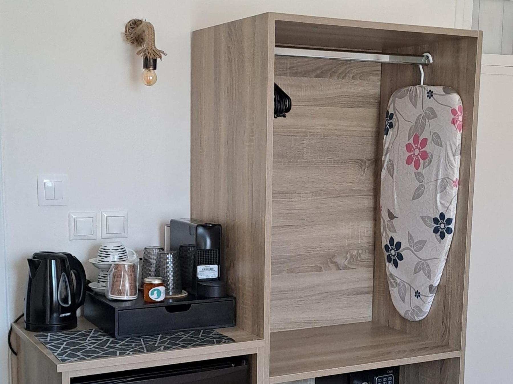 Pension Hara Патитири Экстерьер фото